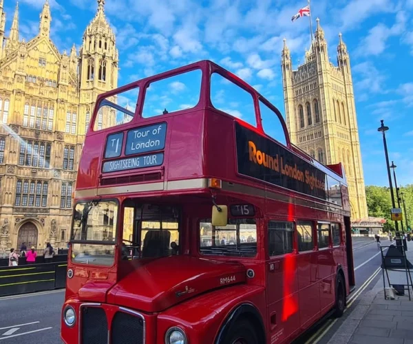 Guided Sightseeing Tour on a Vintage