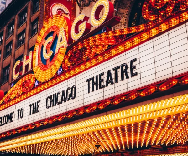 The Chicago Theatre Tour Experience